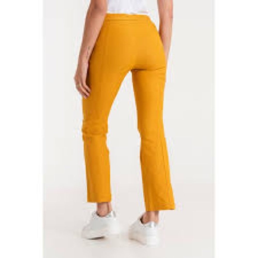 Vintage inspired UNIF High-Rise Cropped Tapered Pants in Yellow - Picture 3 of 12